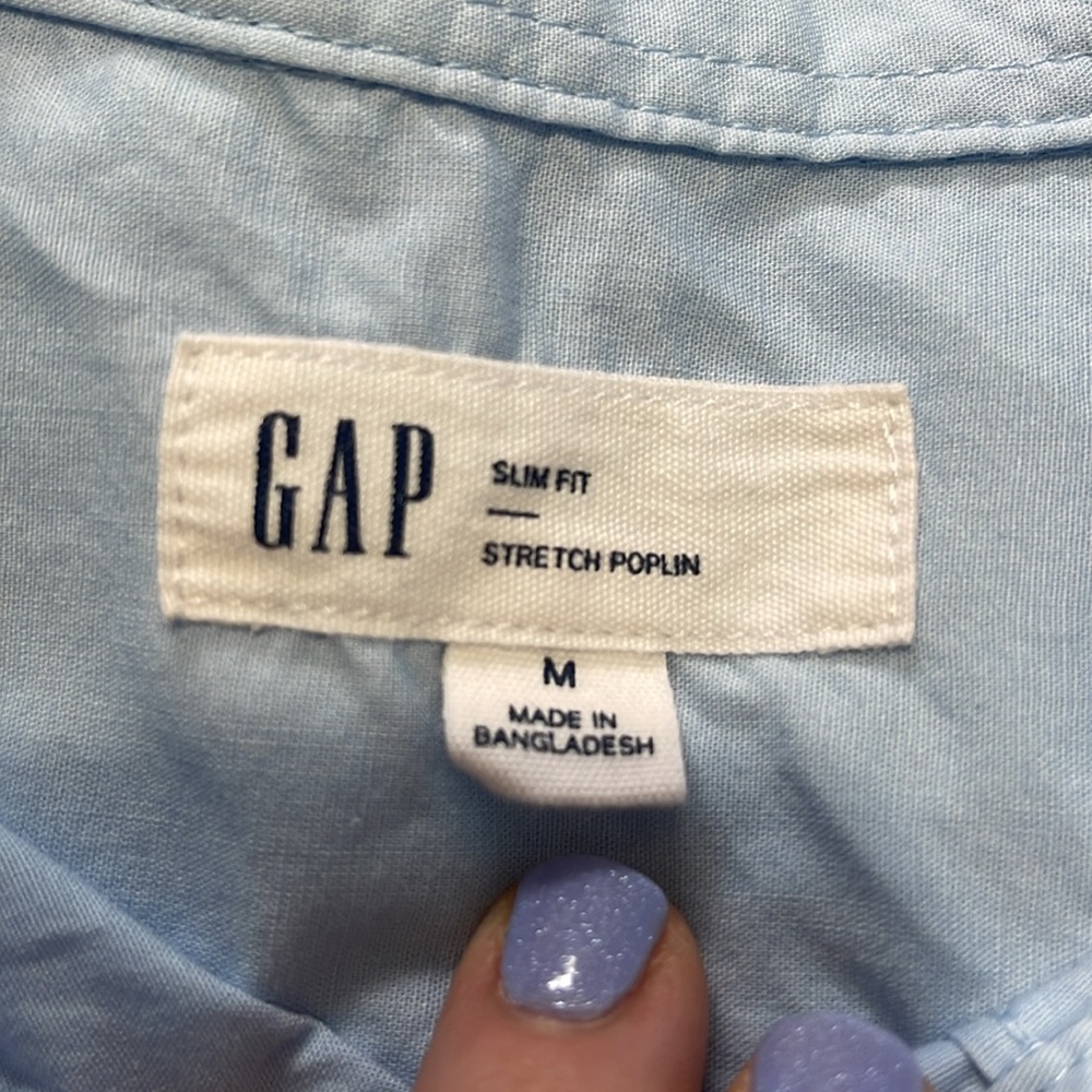 Men’s Gap shirt - Picture 2 of 5
